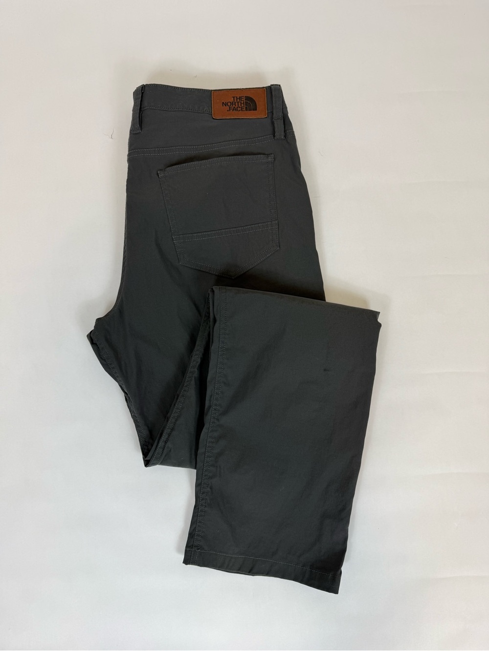 The North Face Men's Charcoal Straight-Leg Pants Performance Golf